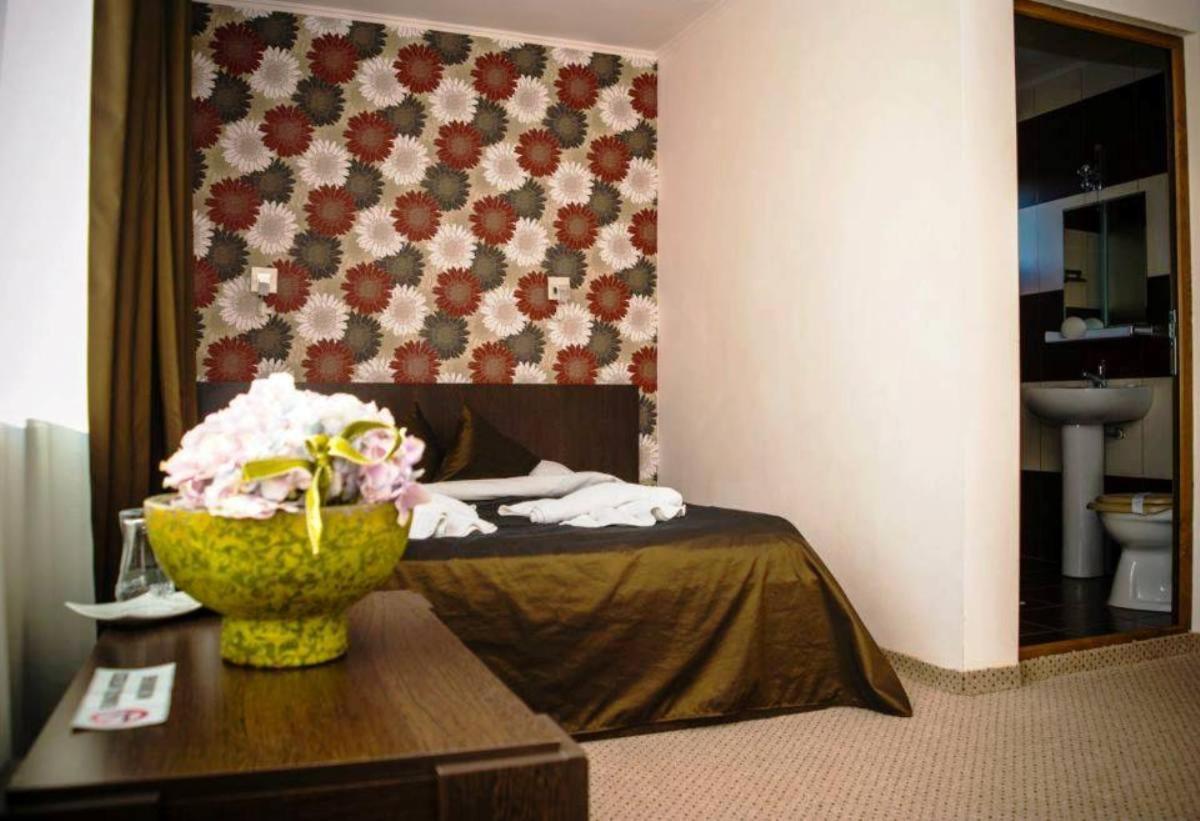 Omega Mamaia Nord Hotel Năvodari Kültér fotó